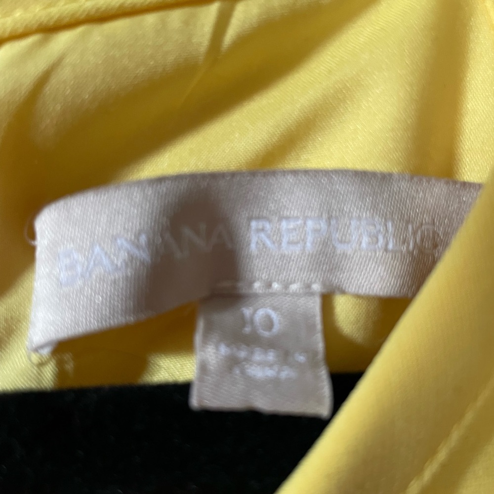 Yellow dress.  Never worn.   Perfect condition.